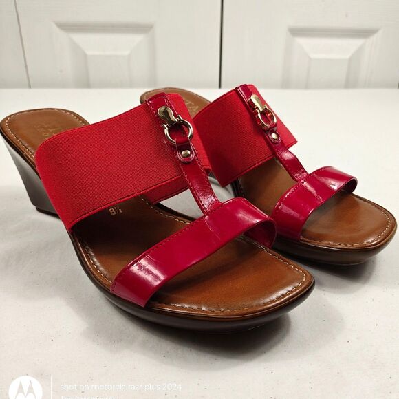 Italian Shoemakers Shoes - Women's ITALIAN SHOEMAKERS Red Wedge-Heel Sandals US Size 8.5 Made in Italy